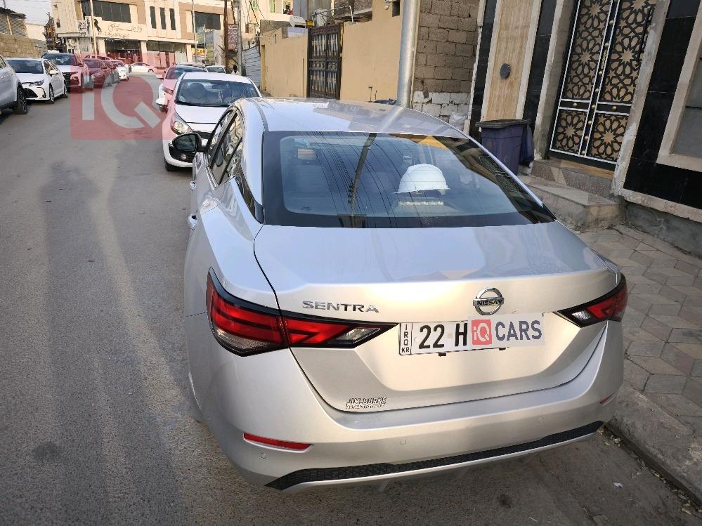 نيسان سنترا